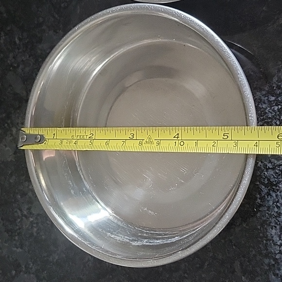 Set of 2 dog bowls - Picture 2 of 3